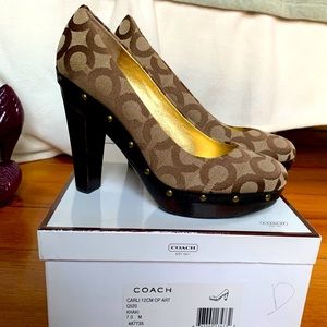 BRAND NEW Coach Pumps